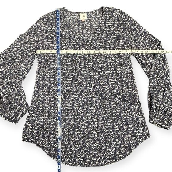 CABI Women’s Navy White Te Amo Love Script Bishop Sleeve Blouse Size Small Style - Picture 7 of 7